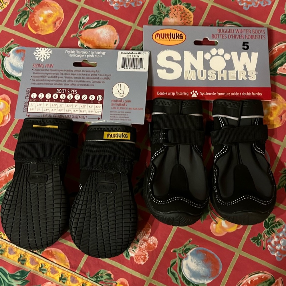Dog snowshoes